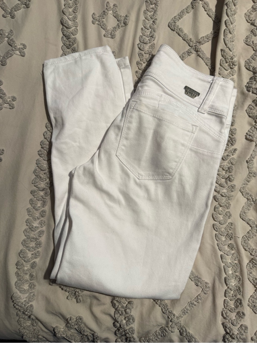 4/$16 Bamboo Women's Jeans - White Stretchy Classic Slim Fit Capri